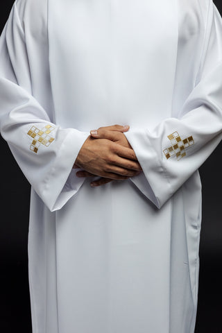 Ecru priest's alb with mosaic cross embroidery and a turtleneck collar