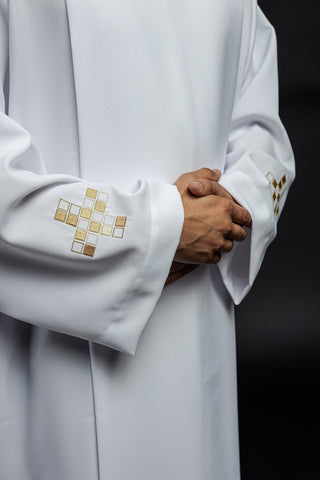 Ecru priest's alb with mosaic cross embroidery and a turtleneck collar