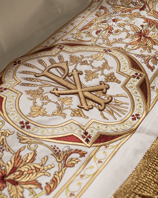 Embroidered canopy - LITURGICAL SHOP