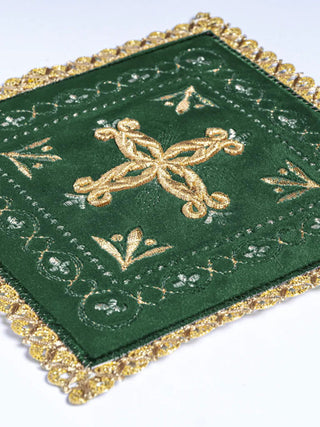 Embroidered cup linen green velvet - LITURGICAL SHOP