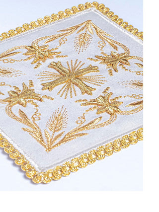 Embroidered velvet cup linen Ecru - LITURGICAL SHOP