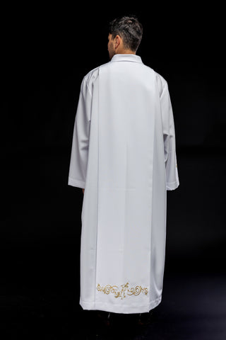 Embroidered priestly alb with a turtleneck and floral pattern in white or ecru