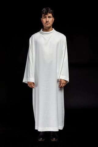 Linen priest's alb, plain with a classic collar in white or ecru