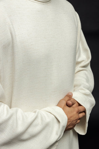 Linen priest alb, plain with a classic collar in white and ecru colors