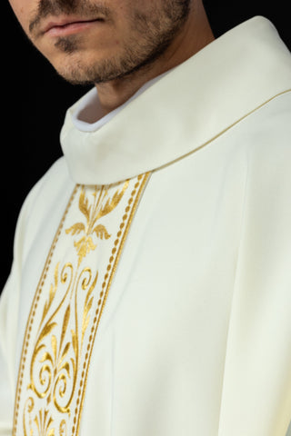 Ecru liturgical chasuble with an embroidered band and gold-satin trimming