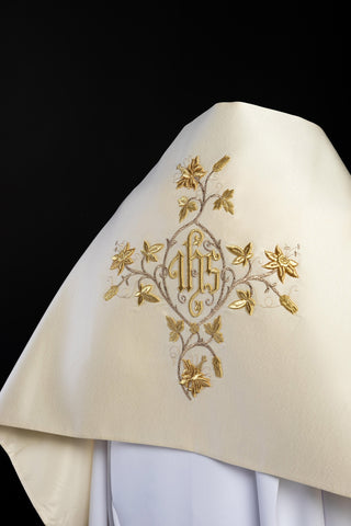 Ecru humeral veil with IHS embroidery and floral motif