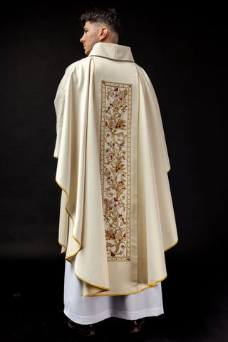 Ecru chasuble with IHS embroidery and gold-satin trimming