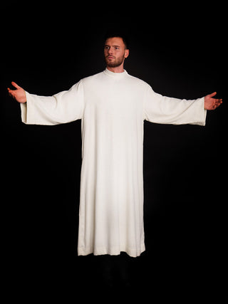 Linen priest's alb made of natural weave fabric - LITURGICAL SHOP