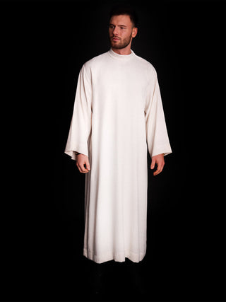 Linen priest's alb made of natural weave fabric white - LITURGICAL SHOP