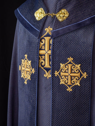 Liturgical cape with velvet purple belt and embroidery of crosses - LITURGICAL SHOP