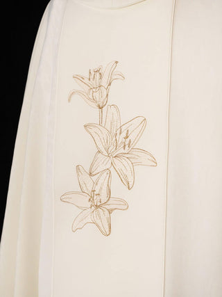 Marian liturgical chasuble with embroidered lilies - LITURGICAL SHOP