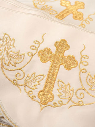 Metric with front embroidery Cross and Grapes ecru - LITURGICAL SHOP