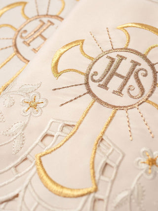 Metric with front embroidery IHS Cross ecru - LITURGICAL SHOP