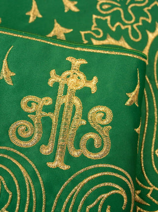 Metric with front embroidery IHS Green - LITURGICAL SHOP