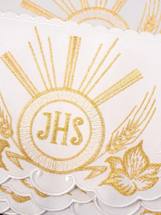 Metric with front embroidery IHS White - LITURGICAL SHOP