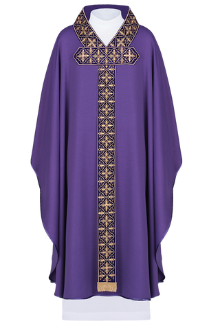 Purple chasuble decorated with five hundred decorative stones - LITURGICAL SHOP