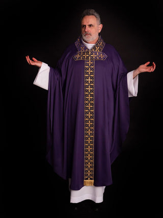 Purple chasuble decorated with five hundred decorative stones - LITURGICAL SHOP