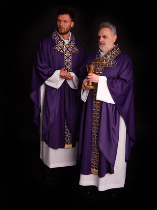 Purple chasuble decorated with five hundred decorative stones - LITURGICAL SHOP