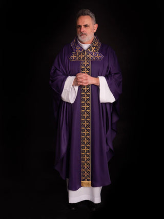 Purple chasuble decorated with five hundred decorative stones - LITURGICAL SHOP