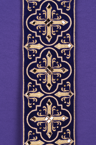 Purple chasuble decorated with five hundred decorative stones - LITURGICAL SHOP