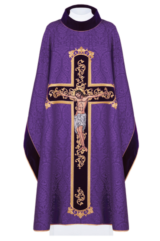 Purple chasuble embroidered with the pattern of Jesus Christ - LITURGICAL SHOP