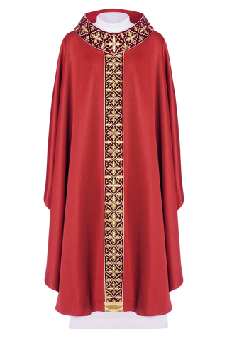 Red chasuble decorated with 500 stones with a narrow band - LITURGICAL SHOP