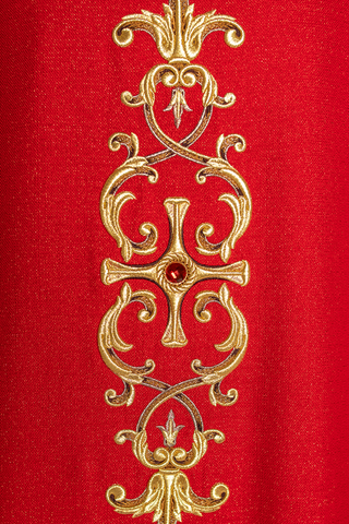 Red chasuble richly embroidered with stones - LITURGICAL SHOP