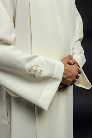 Embroidered priestly alb with a turtleneck in ecru or white