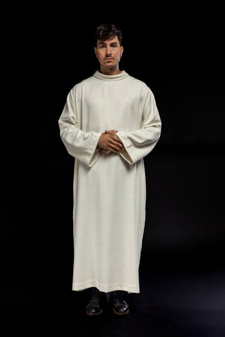 Linen priest alb, plain with a classic collar in white and ecru colors