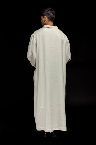 Linen priest alb, plain with a classic collar in white and ecru colors