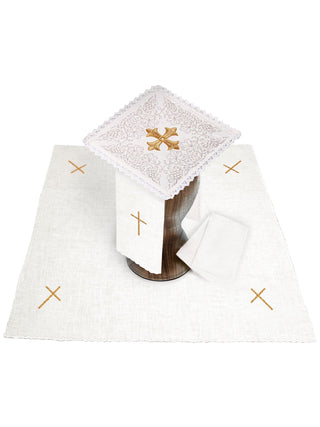 Linen chalice set embroidered with a cross motif