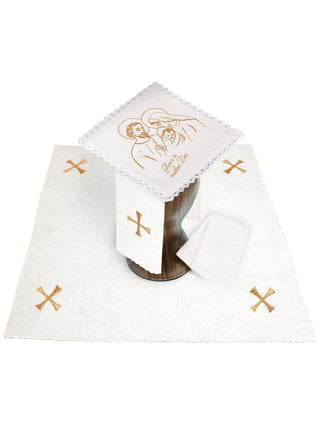 Linen chalice set embroidered for Christmas with the motif of the Holy Family and crosses