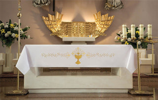 Altar cloth with embroidery of the Chalice and host - stain-resistant, made in Poland