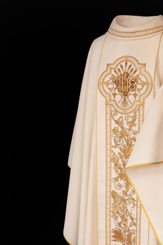 Ecru chasuble with IHS embroidery and gold-satin trimming