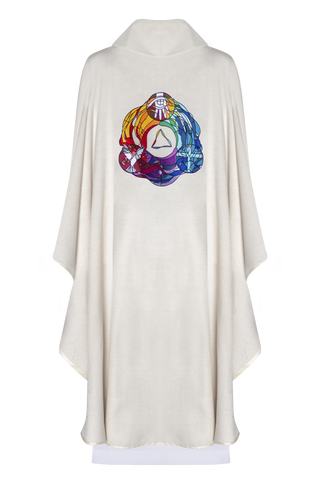 Ecru liturgical chasuble with embroidery of the Holy Trinity and satin trimming