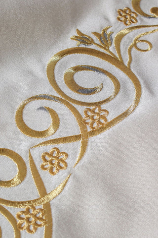 Ecru humeral veil with IHS motif and decorative embroidery